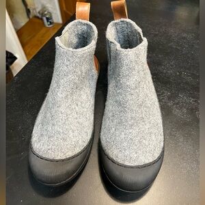 Huckberry Greys Felt Mens Outdoor Slipper